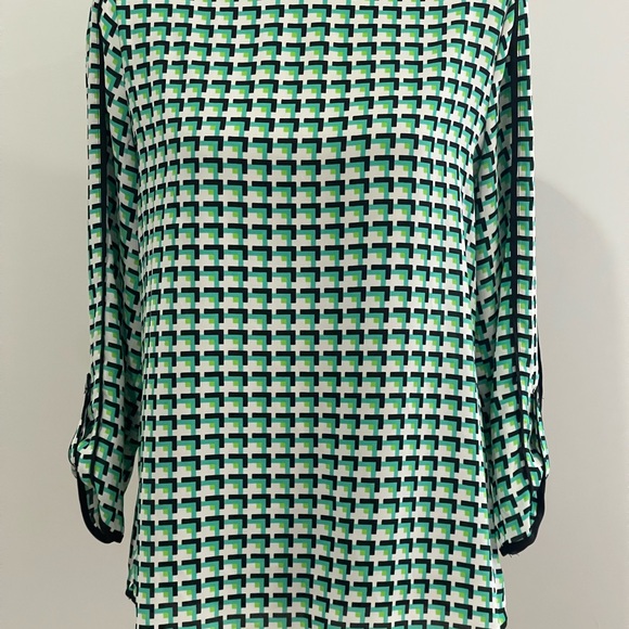 The Limited S Green and White Geometric Women's Blouse Cuffed Sleeves‎ 032 - Picture 1 of 7